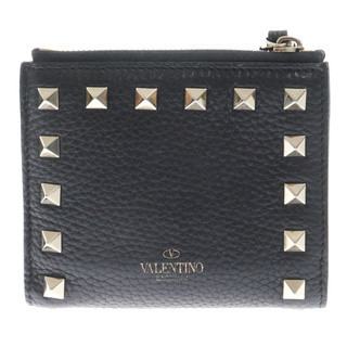 ヴァレンティノ(VALENTINO)のVALENTINO ヴァレンチノ ロックスタッズ コンパクトウォレット 二つ折り財布 ブラック/ゴールド(折り財布)