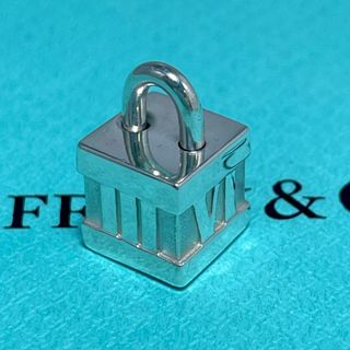 ティファニー(Tiffany & Co.)のティファニー アトラス キューブ カデナ ネックレストップ シルバー★920(チャーム)