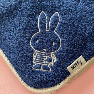 ミッフィー(miffy)のハンドタオル(タオル)