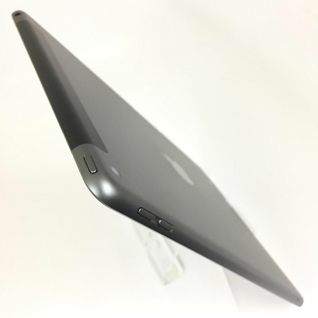 iPad(アイパッド)の【C】iPad (9th generation) Wi-Fi + Cellular/64GB/355669672257246 スマホ/家電/カメラのPC/タブレット(タブレット)の商品写真