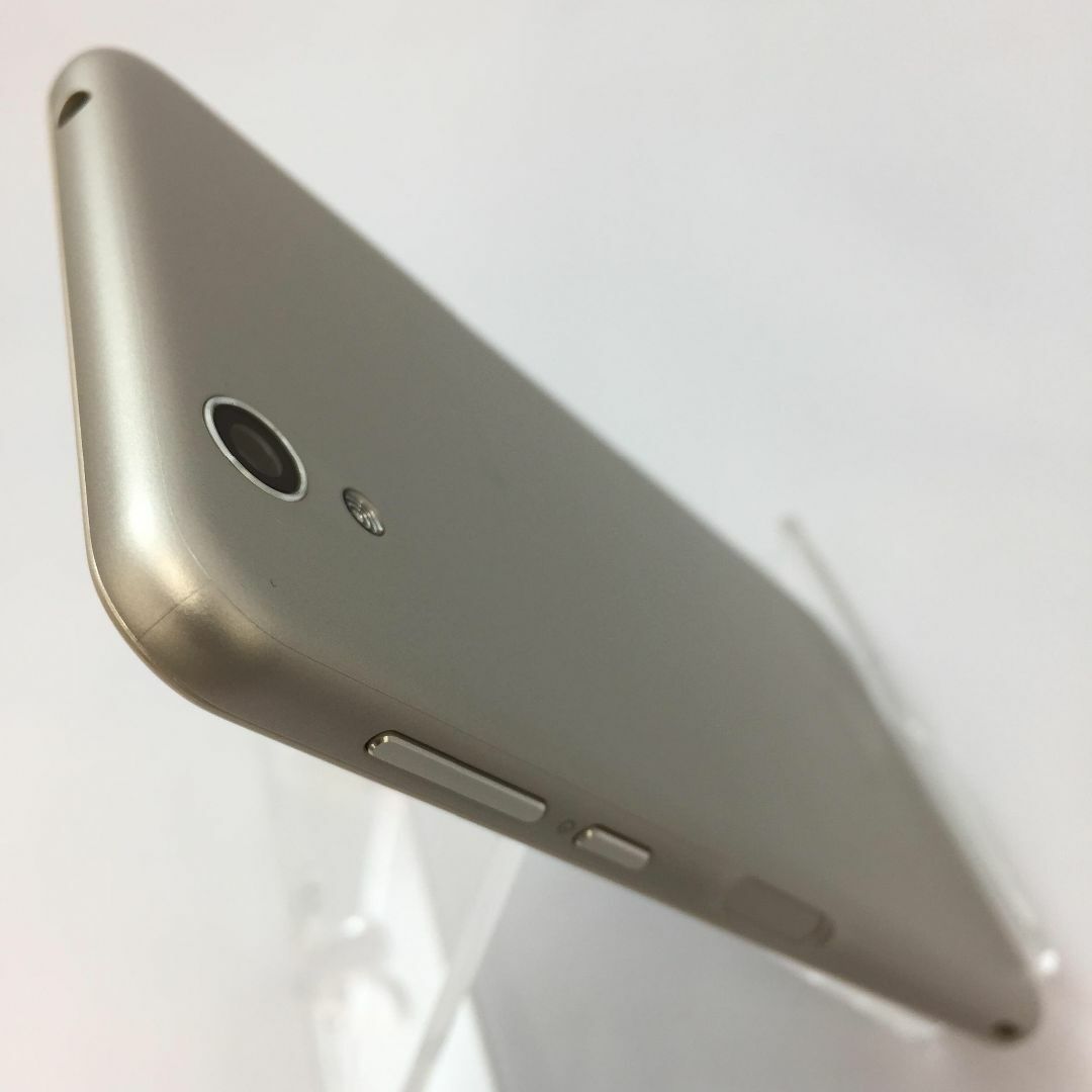 AQUOS(アクオス)の【B】SH-02J/AQUOS EVER/356108074292583 スマホ/家電/カメラのスマートフォン/携帯電話(スマートフォン本体)の商品写真