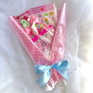 お菓子ブーケ　おぱんちゅうさぎ　プチギフト　誕生日　発表会　結婚式　子供の日(菓子/デザート)