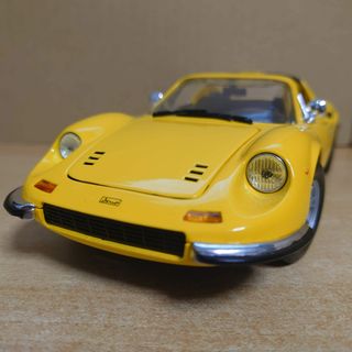 1/18 フェラーリ ディーノ246GTS Ferrari Dino イエロー(ミニカー)