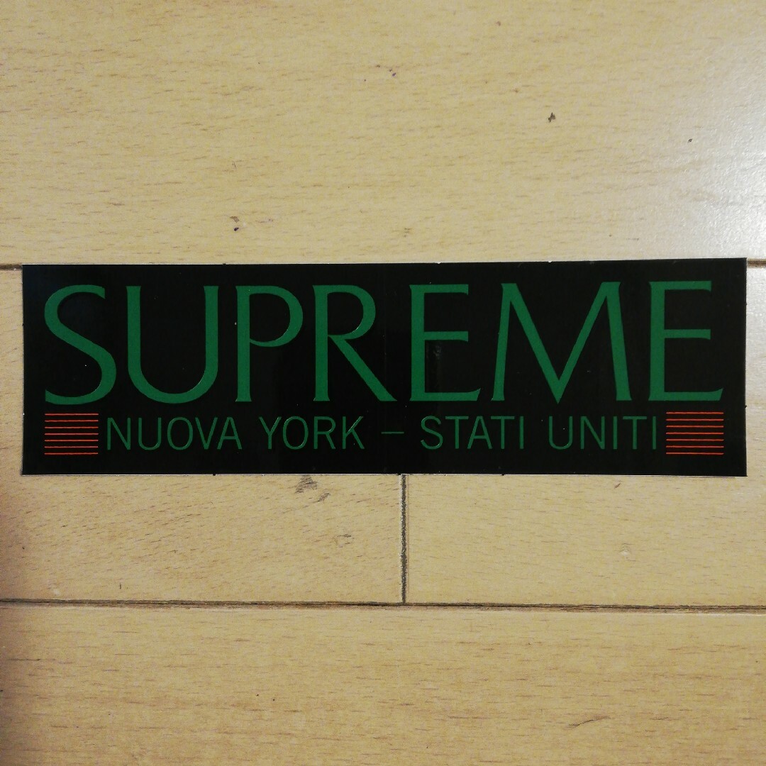 Supreme(シュプリーム)のSUPREME NUOVA YORK STICKER メンズのファッション小物(その他)の商品写真