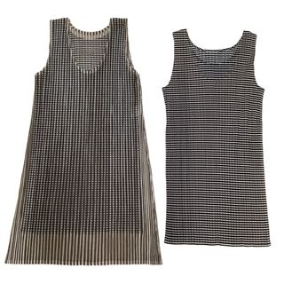 イッセイミヤケ(ISSEY MIYAKE)の♪♪ISSEY MIYAKE イッセイミヤケ PLEATS PLEASE アンサンブル メッシュ 総柄 SIZE 3 PP01-JT653(アンサンブル)