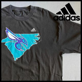 アディダス(adidas)の希少 adidas Tシャツ NBA ホーネッツ デカロゴ 半袖 オーバーサイズ(Tシャツ/カットソー(半袖/袖なし))