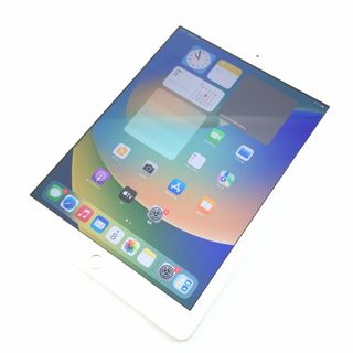 アイパッド(iPad)の【C】iPad (第6世代) Wi-Fi/32GB/DMPX22D2JF8K(タブレット)