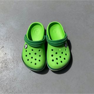 クロックス(crocs)の【 CROCS 】 クロックスサンダル 8〜9 グリーン緑(サンダル)