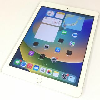 アイパッド(iPad)の【A】iPad (第5世代) Wi-Fi/32GB/DMPTLD3YHLFC(タブレット)