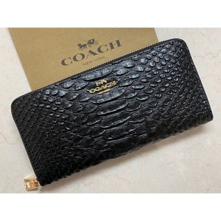 コーチ(COACH)の[新品未使用]✨COACH✨クロコダイル型押し長財布✨(財布)