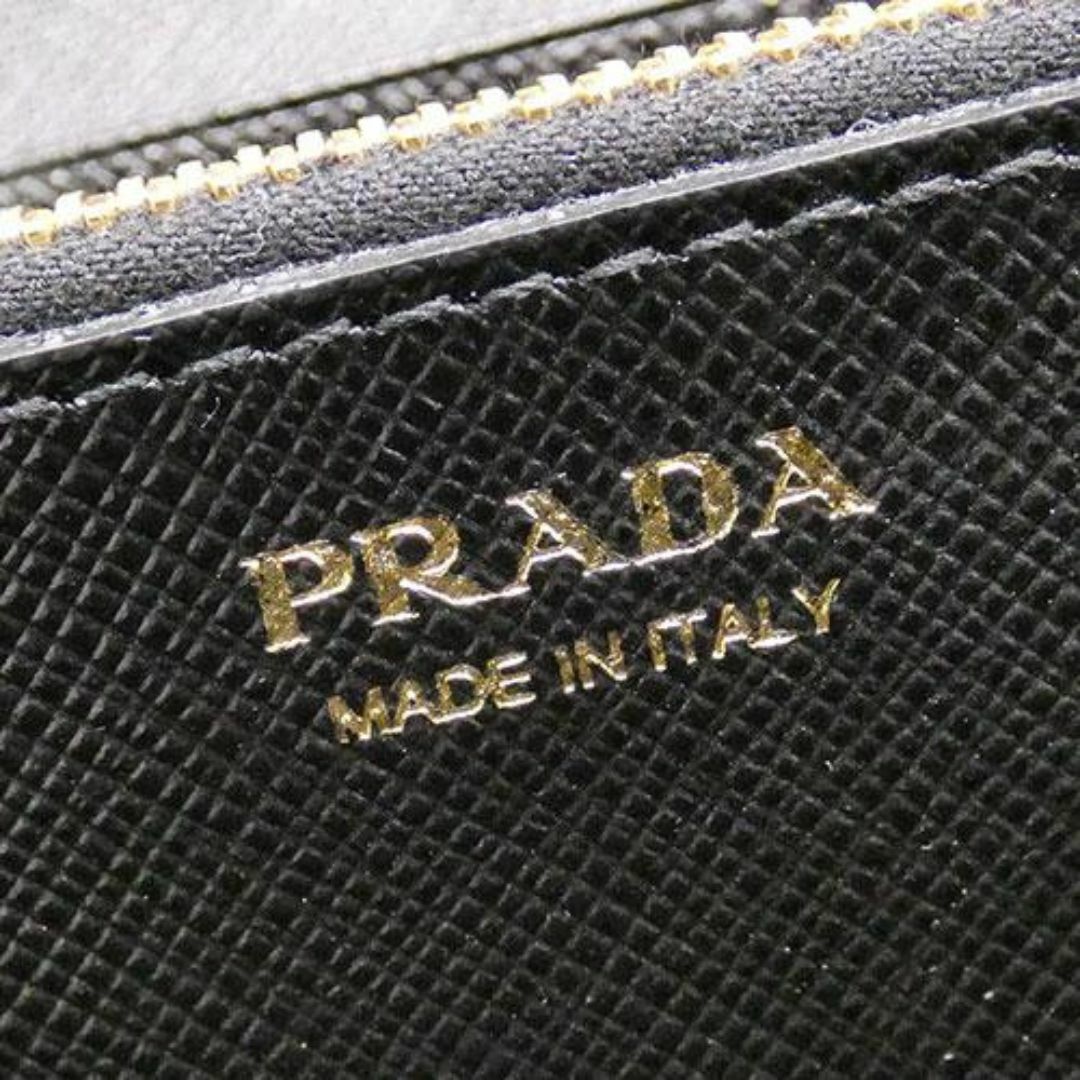PRADA(プラダ)の極美品 プラダ 財布 PRADA サフィアーノ Wホック 二つ折り 長財布 IDケース付き 黒 NERO ブラック レディース 1MH132 OJ10341 レディースのファッション小物(財布)の商品写真