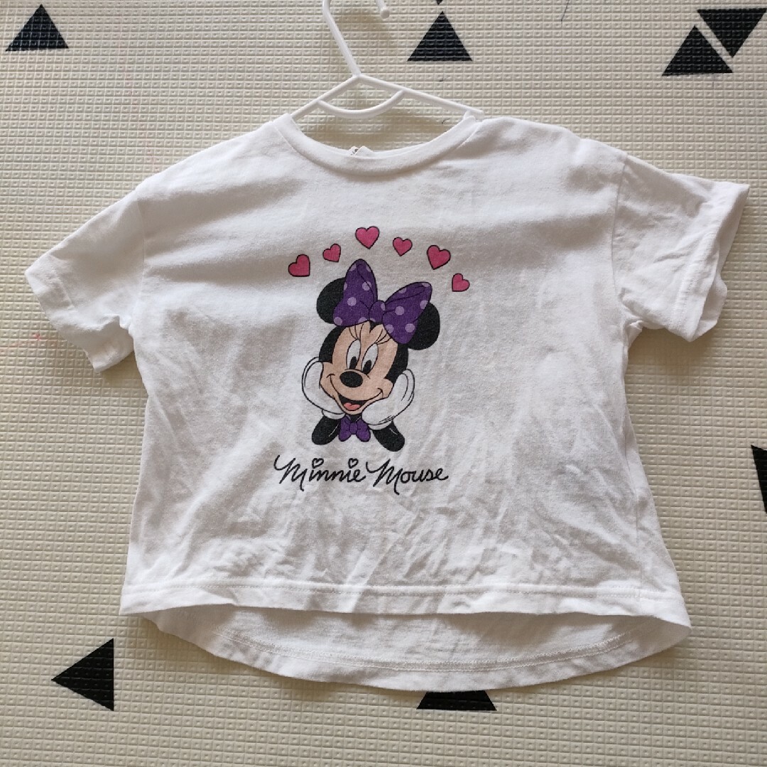 しまむら(シマムラ)のミニー　半袖Tシャツ　100 キッズ/ベビー/マタニティのキッズ服女の子用(90cm~)(Tシャツ/カットソー)の商品写真