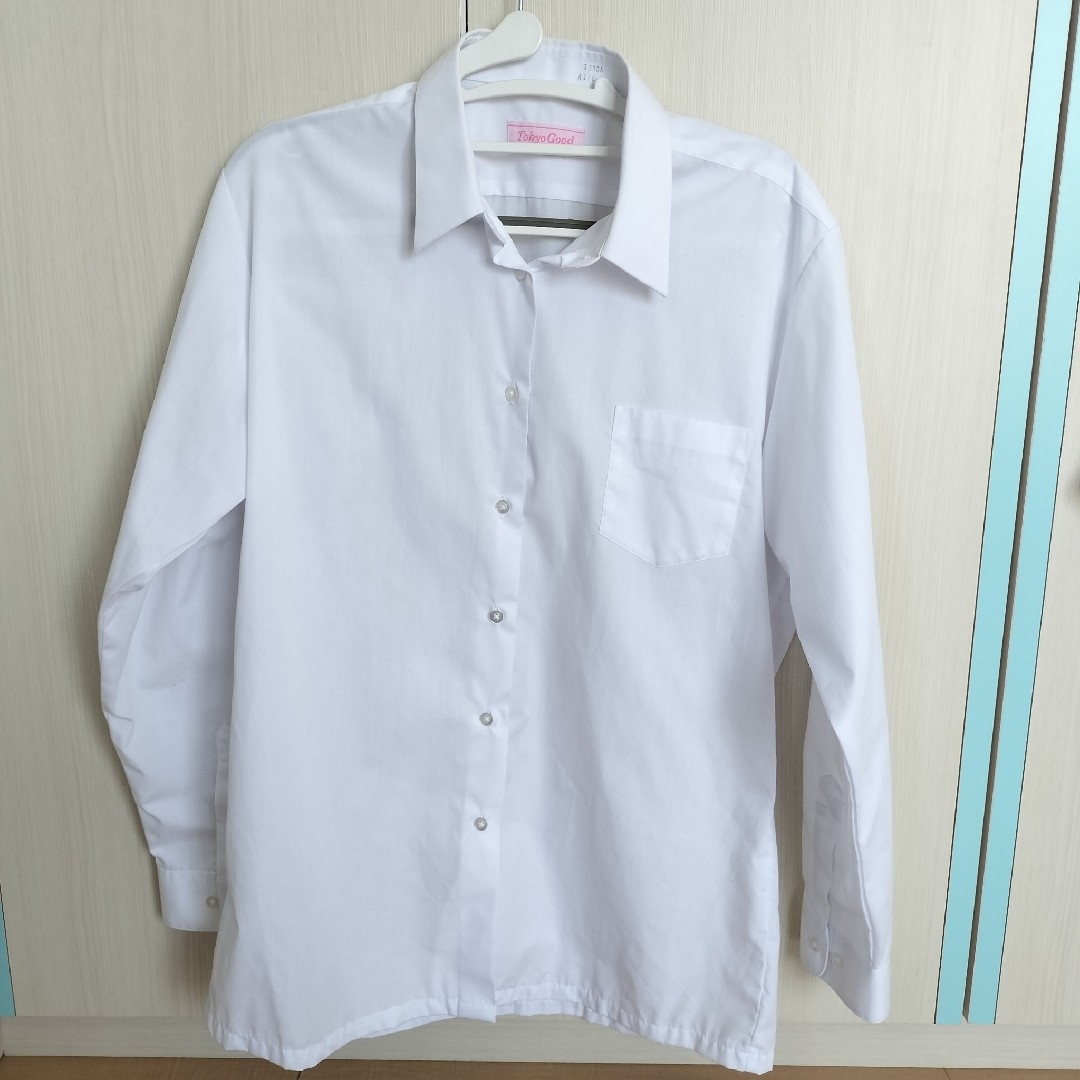 女子　学生Yシャツ  170  2枚セット レディースのトップス(Tシャツ(長袖/七分))の商品写真
