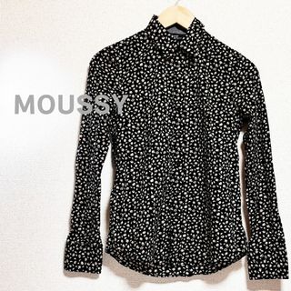 マウジー(moussy)のMOUSSY マウジー　ブラウス 長袖 花柄 黒 ブラック　シャツ　羽織り(シャツ/ブラウス(長袖/七分))