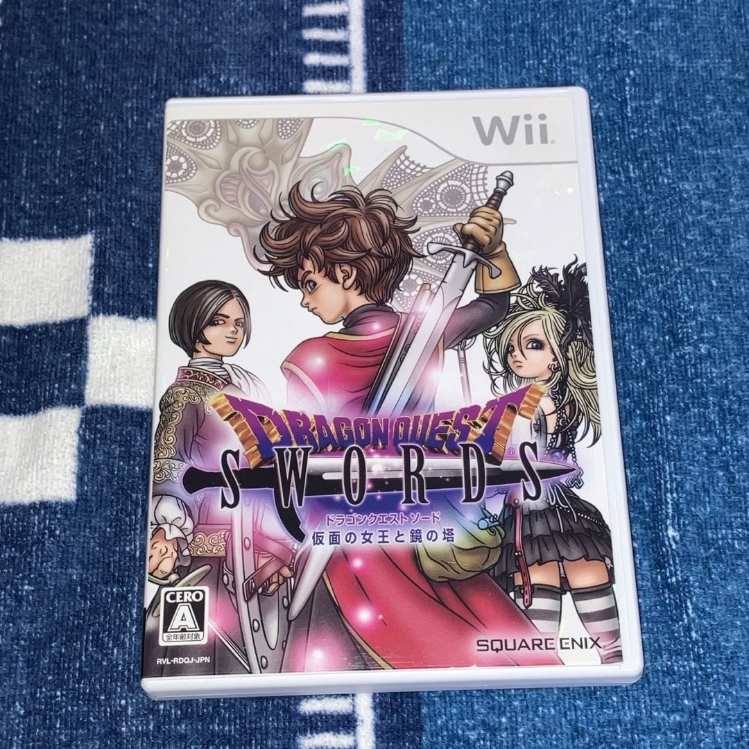 Wii(ウィー)のWii ドラゴンクエスト ソード 仮面の王女と鏡の塔 美品 エンタメ/ホビーのゲームソフト/ゲーム機本体(家庭用ゲームソフト)の商品写真