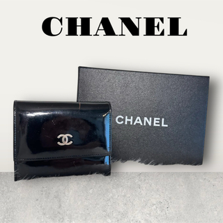 CHANEL - CHANEL シャネル ココマーク エナメル 三つ折り財布 ブラック