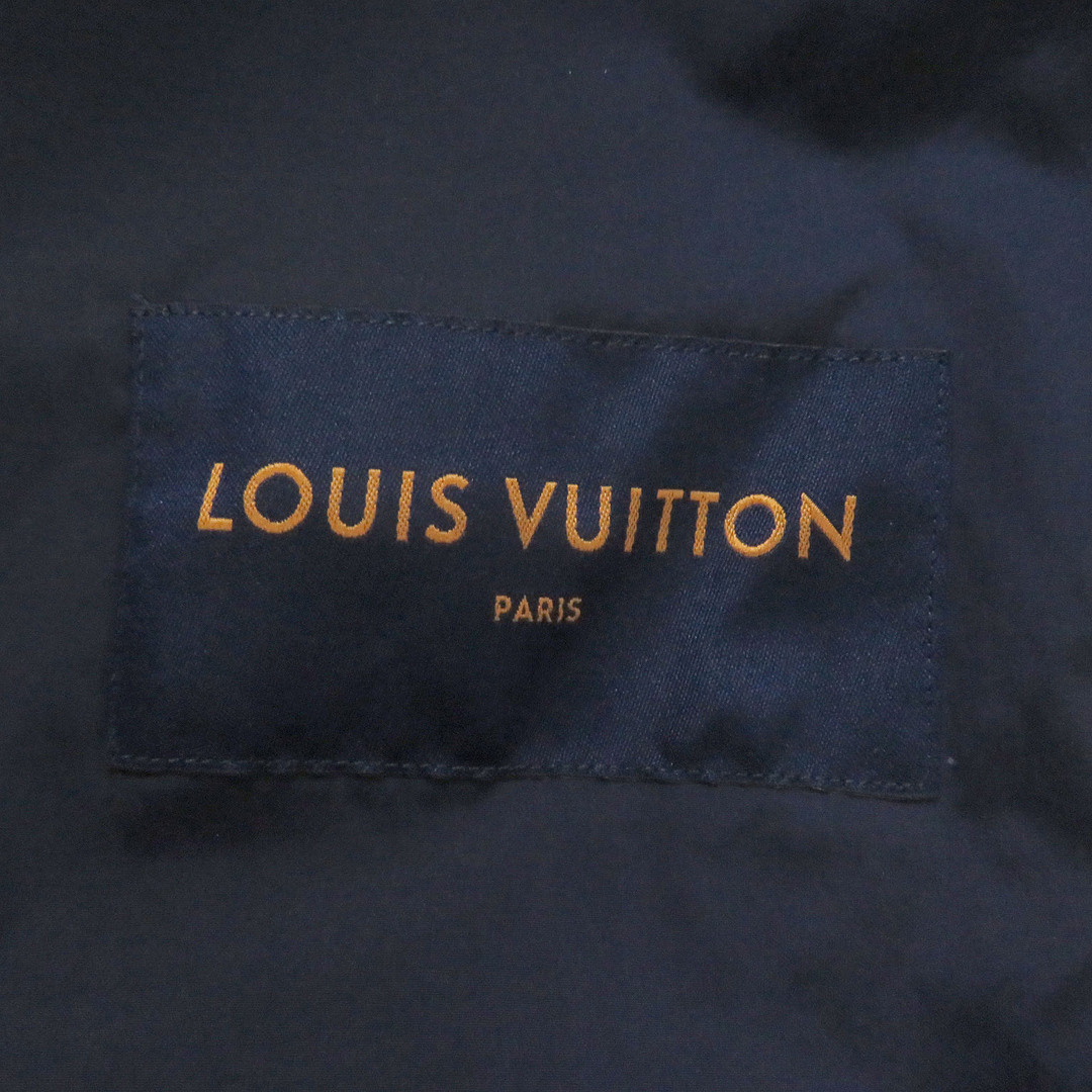 LOUIS VUITTON(ルイヴィトン)の未使用品□LOUIS VUITTON ルイヴィトン 19AW ドッキング プルオーバー ウィンドブレーカー アノラックパーカー ブルゾン ネイビー 52 イタリア製 正規品 メンズ メンズのジャケット/アウター(ブルゾン)の商品写真