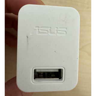 USBアダプター　ASUS(バッテリー/充電器)