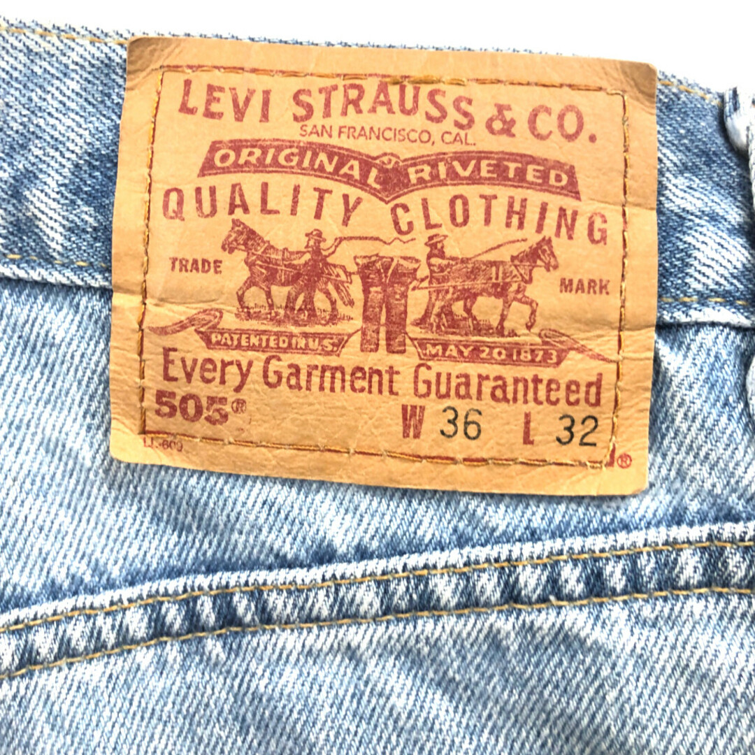 Levi's(リーバイス)のLevi's リーバイス 505 デニムパンツ アメカジ ブルー (メンズ W36 L32) 中古 古着 Q3250 メンズのパンツ(デニム/ジーンズ)の商品写真