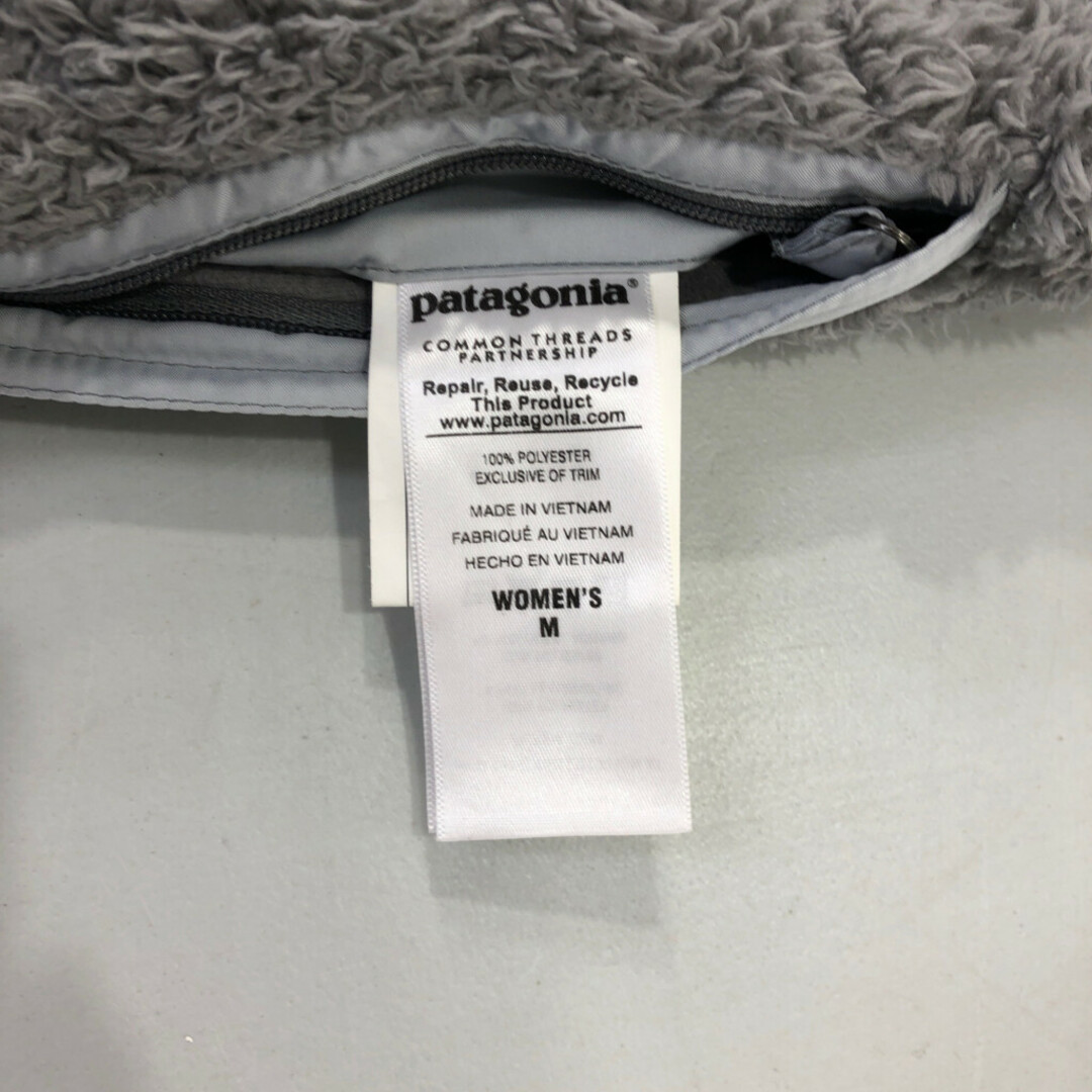 patagonia(パタゴニア)のpatagonia パタゴニア リバーシブル フーデッド フリースベスト アウトドア グレー (レディース M) 中古 古着 Q3535 レディースのジャケット/アウター(その他)の商品写真