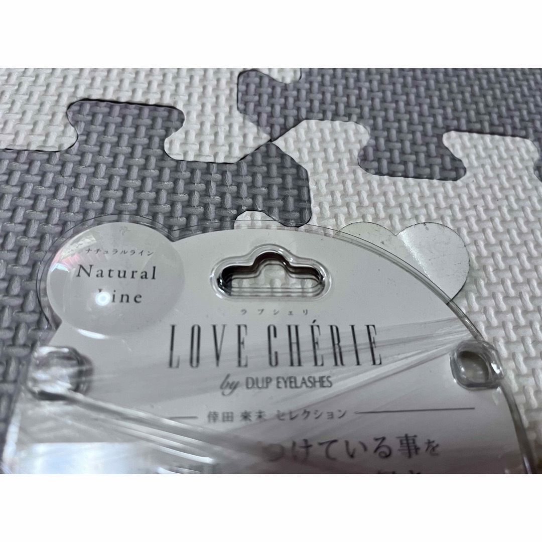 ラブシェリ　LOVE CHERIE  03 sweet style  2組入り コスメ/美容のベースメイク/化粧品(つけまつげ)の商品写真