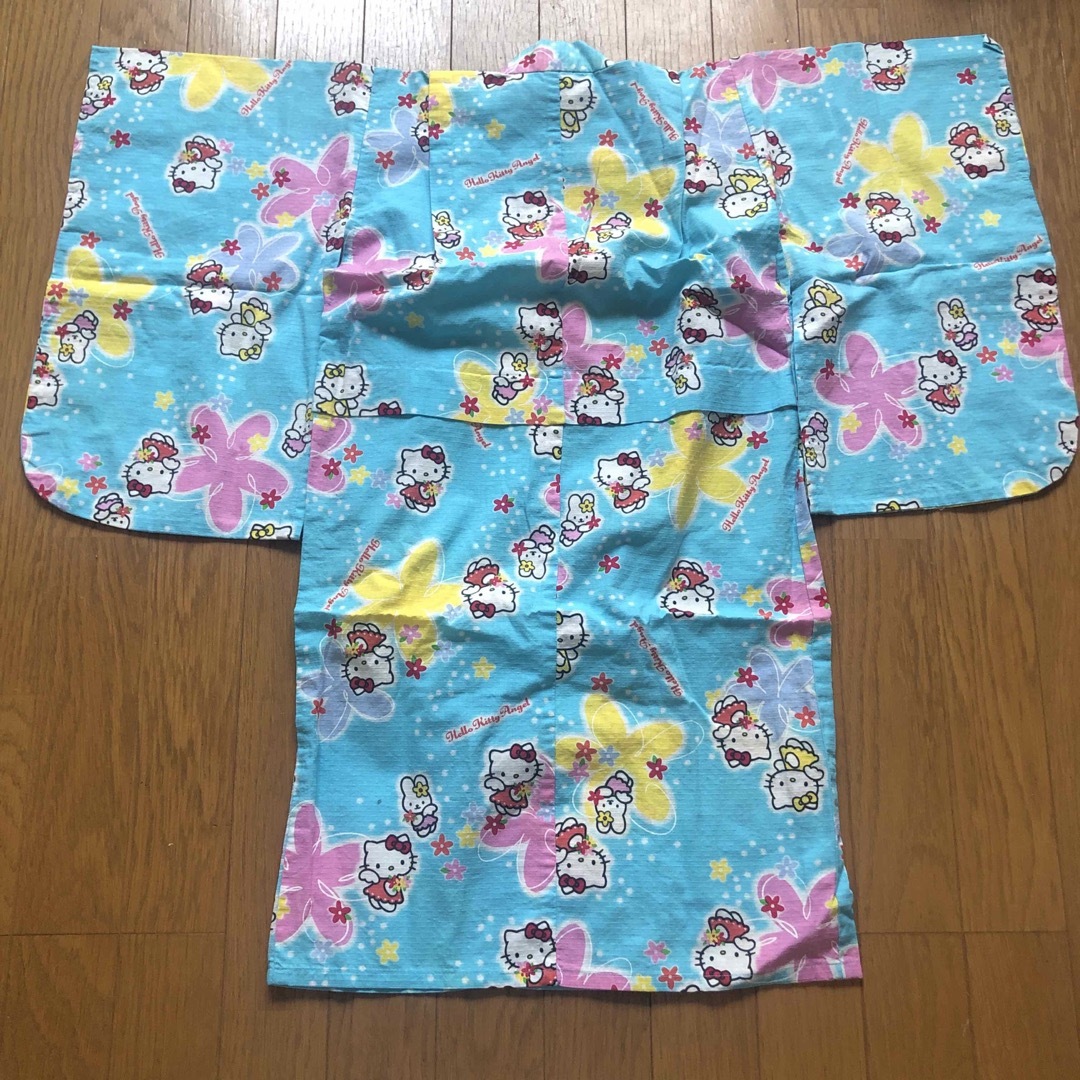 サンリオ(サンリオ)の女の子　浴衣　ハローキティー　レトロ キッズ/ベビー/マタニティのキッズ服女の子用(90cm~)(甚平/浴衣)の商品写真