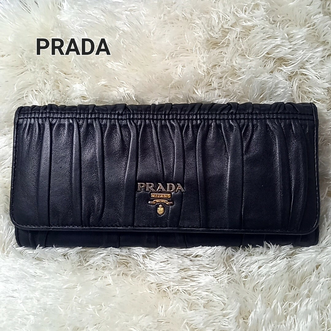 PRADA(プラダ)のPRADA プラダ 長財布 ブラック ナッパレザー  黒 ロゴ ゴールド レディースのファッション小物(財布)の商品写真