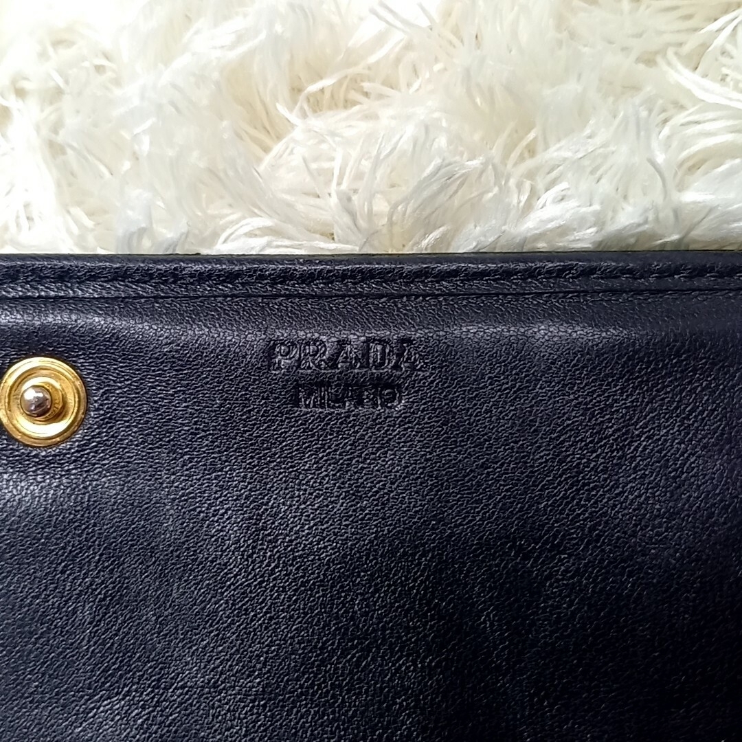 PRADA(プラダ)のPRADA プラダ 長財布 ブラック ナッパレザー  黒 ロゴ ゴールド レディースのファッション小物(財布)の商品写真