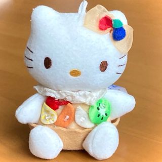 ハローキティ(ハローキティ)のハローキティ　タルト　ぬいぐるみチャーム(ぬいぐるみ)