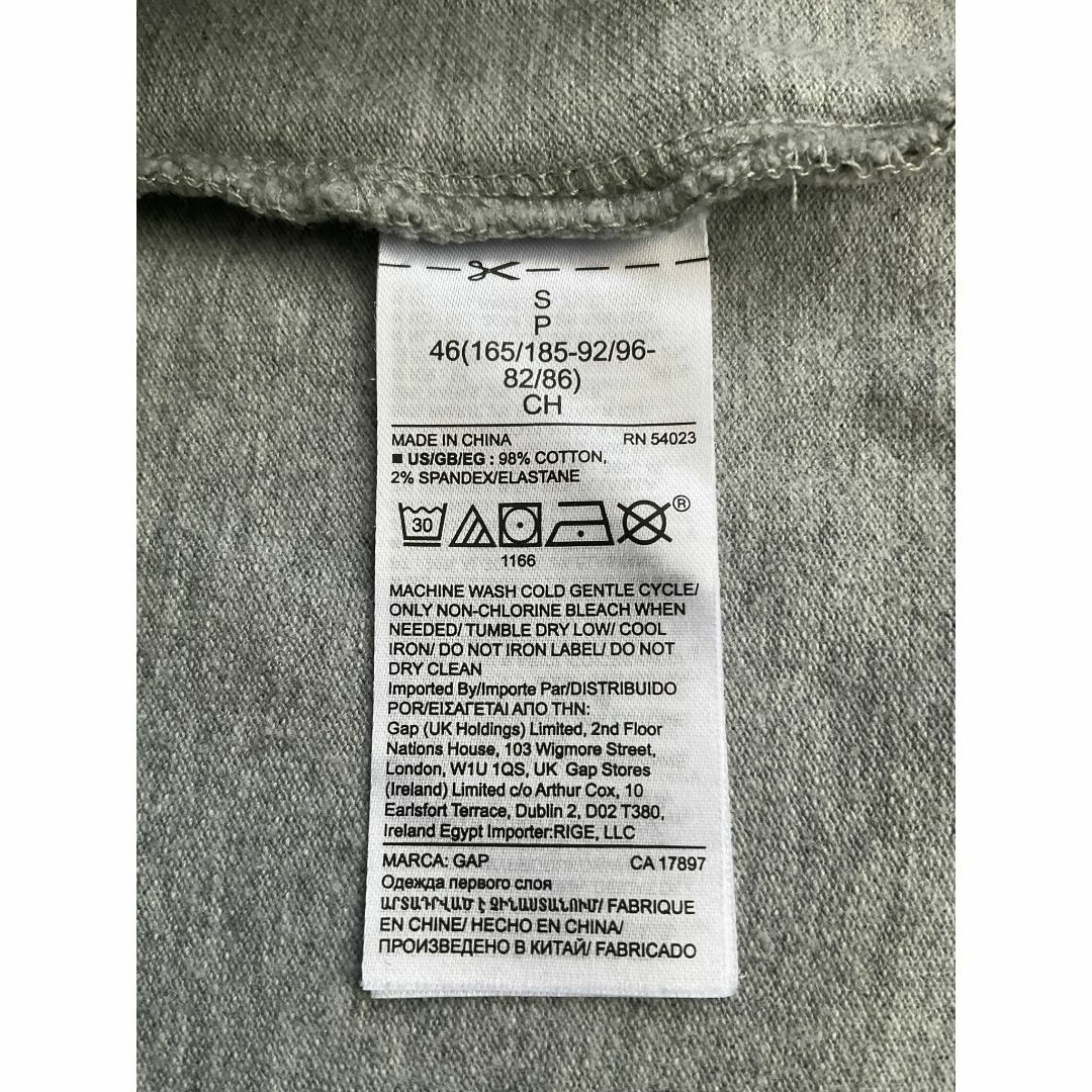 GAP(ギャップ)のGAP ポロシャツ グレー 白蝶貝ボタン S メンズのトップス(ポロシャツ)の商品写真