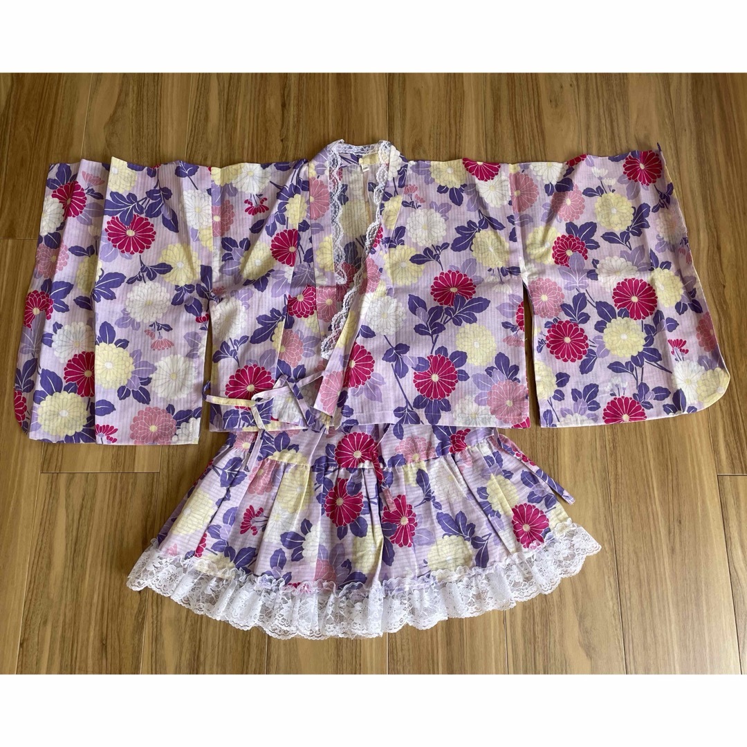 浴衣　130 キッズ/ベビー/マタニティのキッズ服女の子用(90cm~)(甚平/浴衣)の商品写真