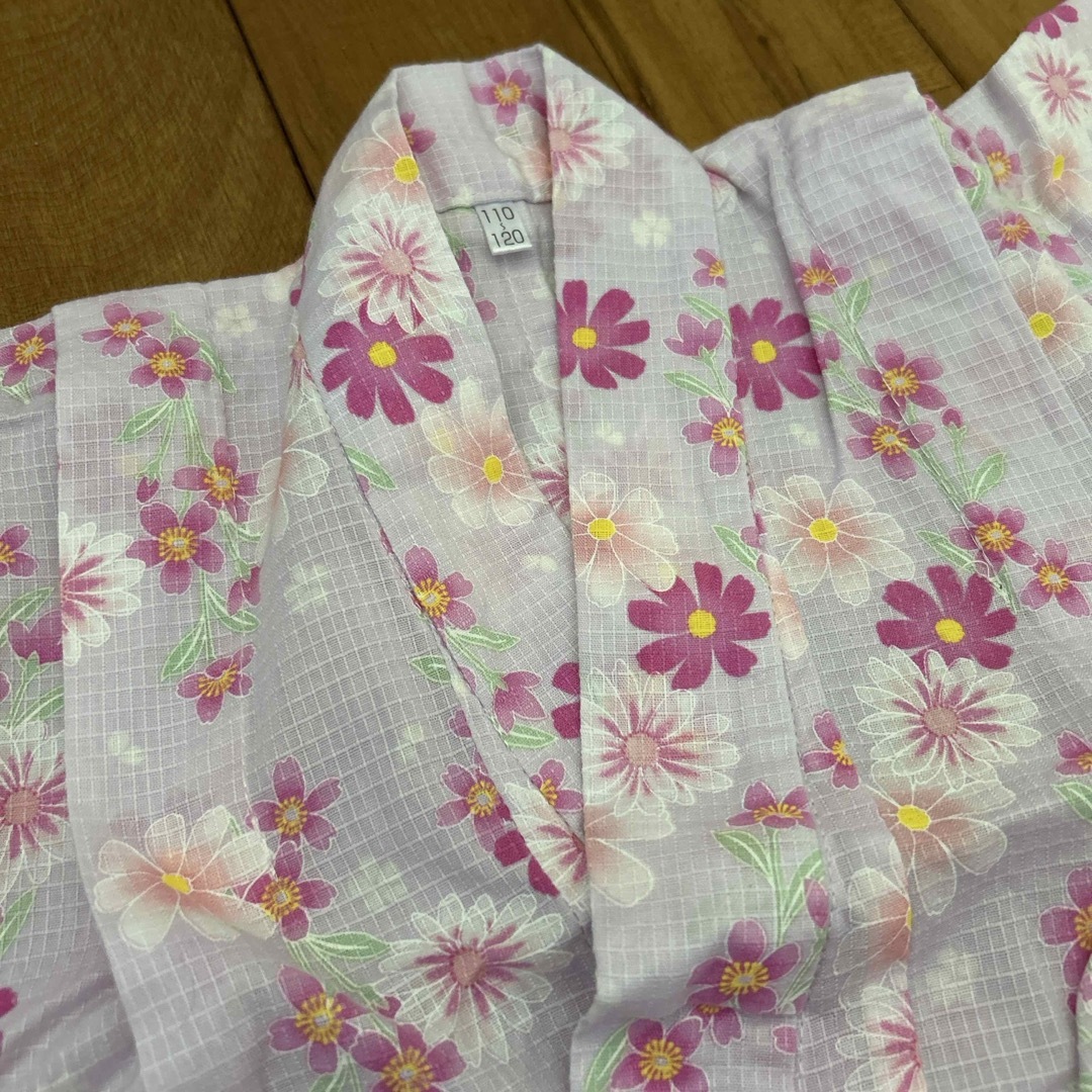 西松屋(ニシマツヤ)の女児　浴衣 キッズ/ベビー/マタニティのキッズ服女の子用(90cm~)(甚平/浴衣)の商品写真