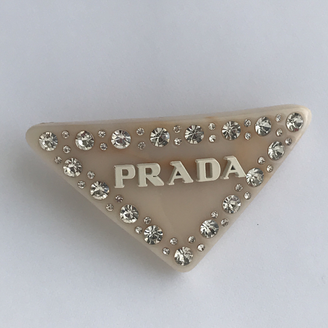 PRADA - プラダ ヘアバレッタ ロゴ クリスタルヘアクリップの通販 by チー's shop｜プラダならラクマ