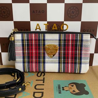 アタオ(ATAO)の【美品】ATAO アタオ ブーブー ホワイトスチュアート ショルダーバッグ(ショルダーバッグ)