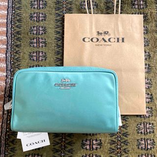 コーチ(COACH)の【定価28,600円】COACH ポーチ 正規品 新品未使用 最終値下げ ラスト(ポーチ)