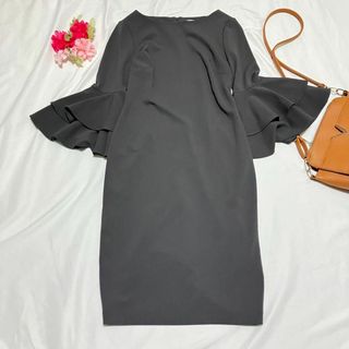 カルバンクライン(Calvin Klein)の美品 カルバンクライン ロングワンピース フレア袖 大きいサイズ XL グレー(ロングワンピース/マキシワンピース)