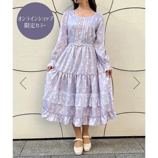 アクシーズファム(axes femme)の今季物☆新品☆ アクシーズファムのWEB限定SAKURAティアードワンピース(ロングワンピース/マキシワンピース)