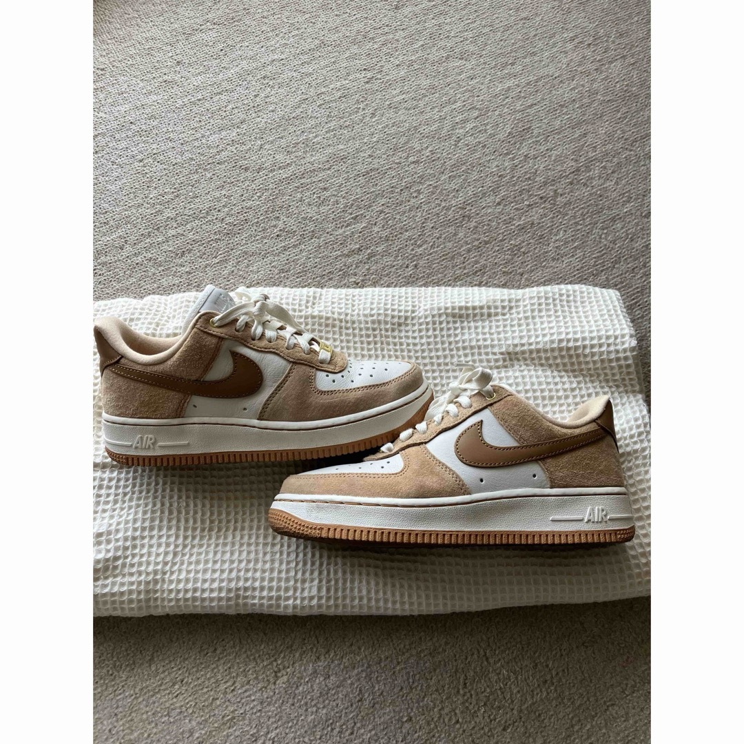 NIKE(ナイキ)の希少 nike Air Force 1 ナイキ エア フォース 1  23cm レディースの靴/シューズ(スニーカー)の商品写真