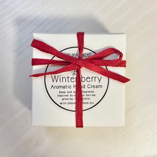 AUX PARADIS ハンドクリーム Winter berry