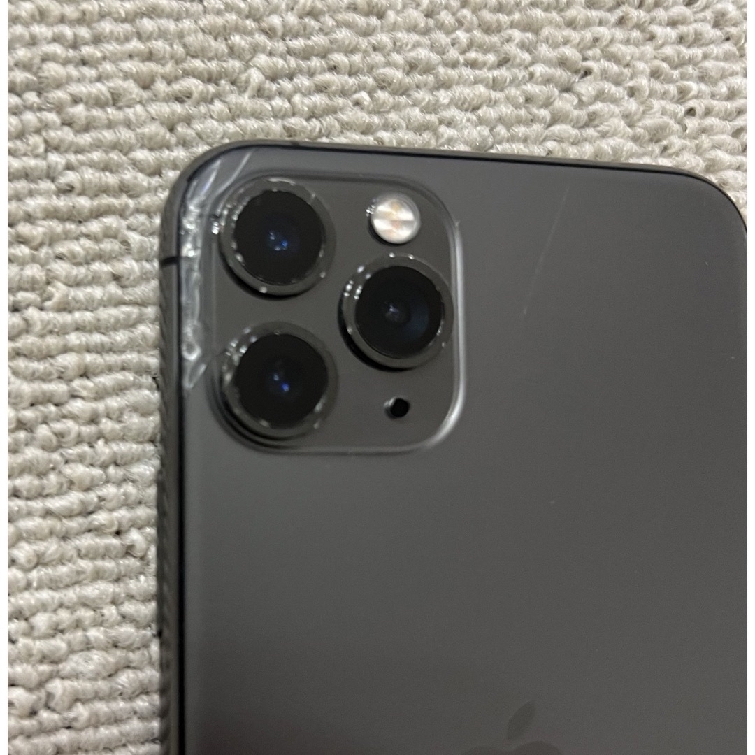 iPhone(アイフォーン)のiPhone11 Pro   スマホ/家電/カメラのスマートフォン/携帯電話(スマートフォン本体)の商品写真