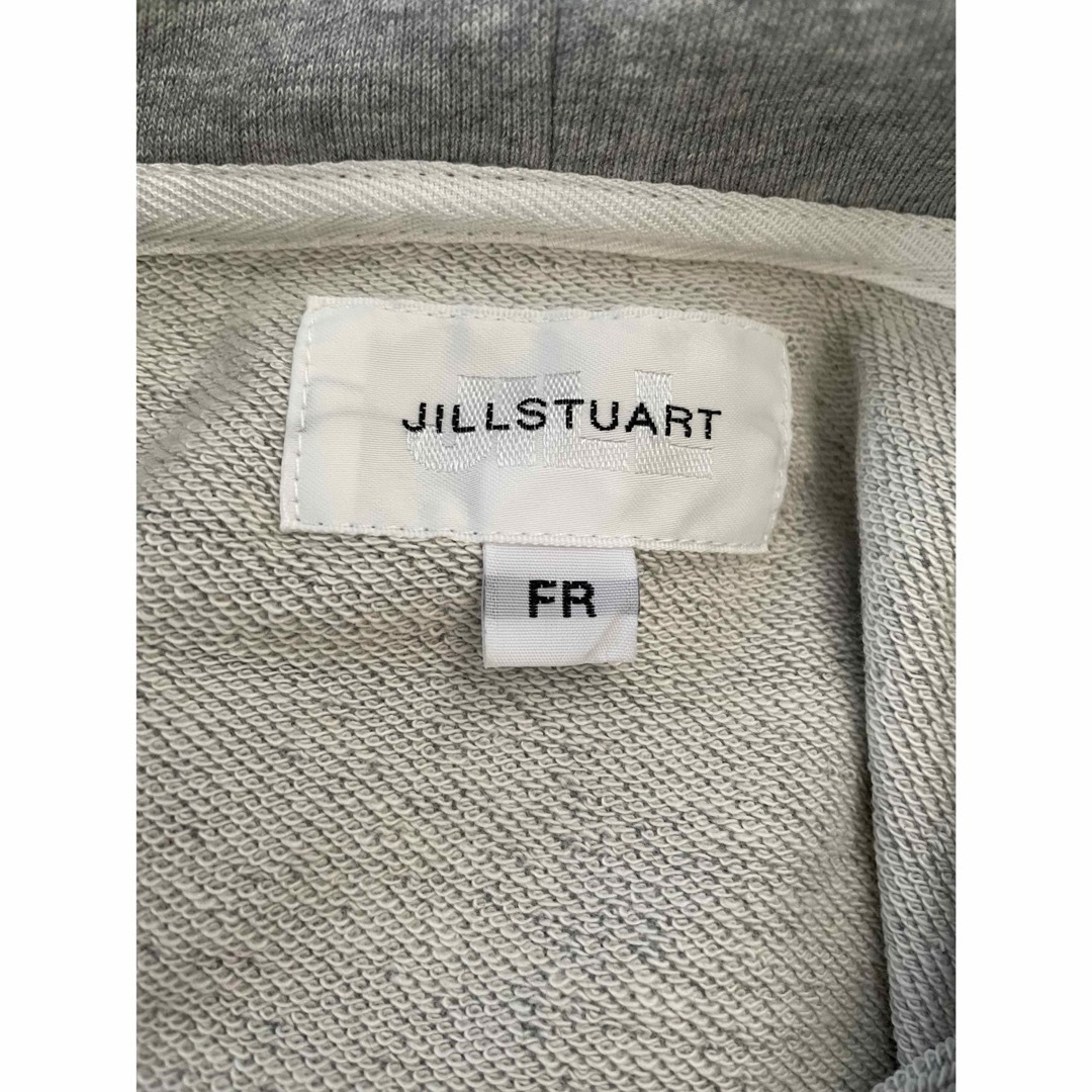 JILL by JILLSTUART(ジルバイジルスチュアート)のジルバイジルスチュアート 花柄 パーカー グレー ジップ スウェット  レディースのトップス(パーカー)の商品写真