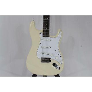 フェンダー(Fender)のＦＥＮＤＥＲ　ＪＡＰＡＮ　　ＳＴ－ＳＴＤ(エレキギター)