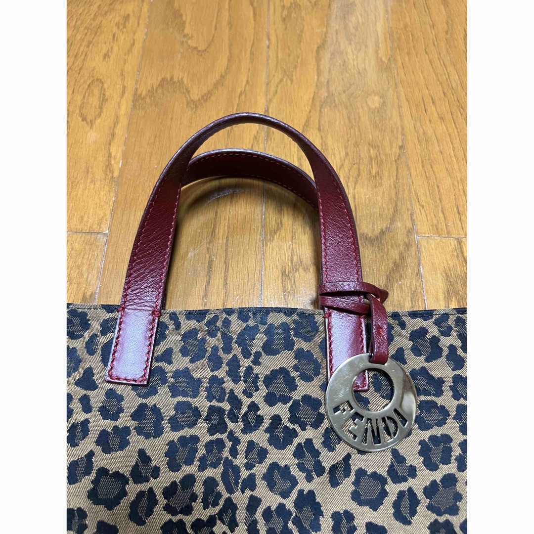 【即日発送】 FENDI フェンディ ポーチ ミニバッグ バニティ レオパード柄 バッグ