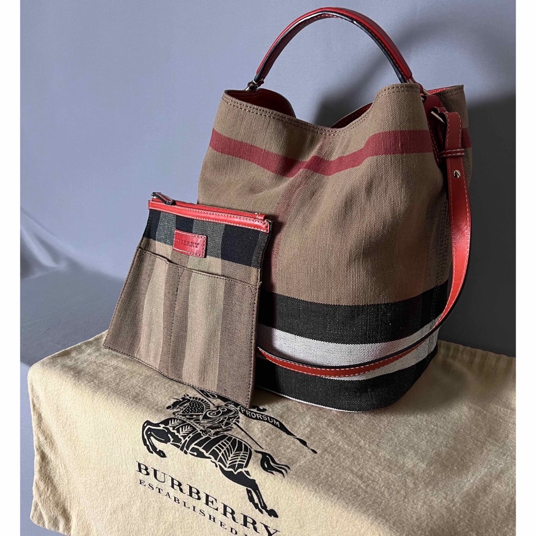 BURBERRY(バーバリー)のBURBERRY バーバリー 2way ショルダー バッグ ノバ チェック レディースのバッグ(ショルダーバッグ)の商品写真