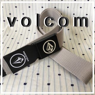 ボルコム(volcom)のVOLCOMボルコムUS限定ストーンアイコンバックルガチャベルトgrey(ベルト)