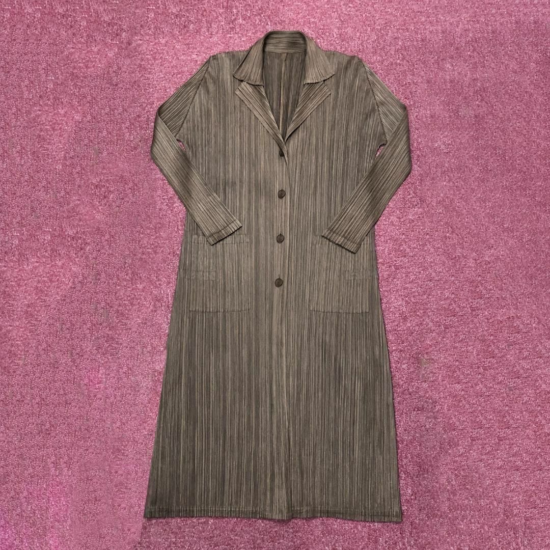 PLEATS PLEASE ISSEY MIYAKE - ☆超美品☆ プリーツプリーズ PLEATS PLEASE ISSEY MIYAKE - ☆超美品☆ プリーツプリーズ