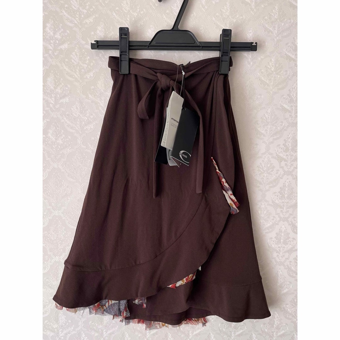 JUST　CAVALLI(ジャストカヴァリ)スカート レディースのスカート(ひざ丈スカート)の商品写真
