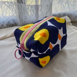 マリメッコ(marimekko)のマリメッコハンドメイド(ポーチ)