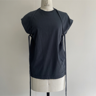 INSCRIRE - 美品INSCRIRE Belted NC Tee