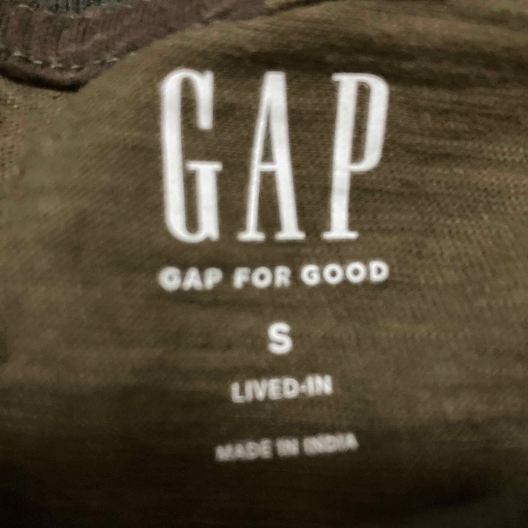 GAP(ギャップ)のギャップ迷彩柄TシャツS メンズのトップス(Tシャツ/カットソー(半袖/袖なし))の商品写真